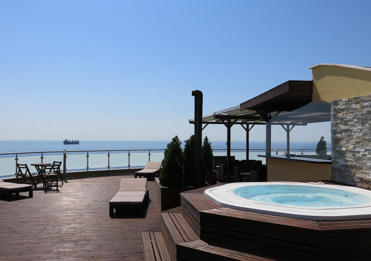 Family Hotel Albizia Beach Varna Exterior foto