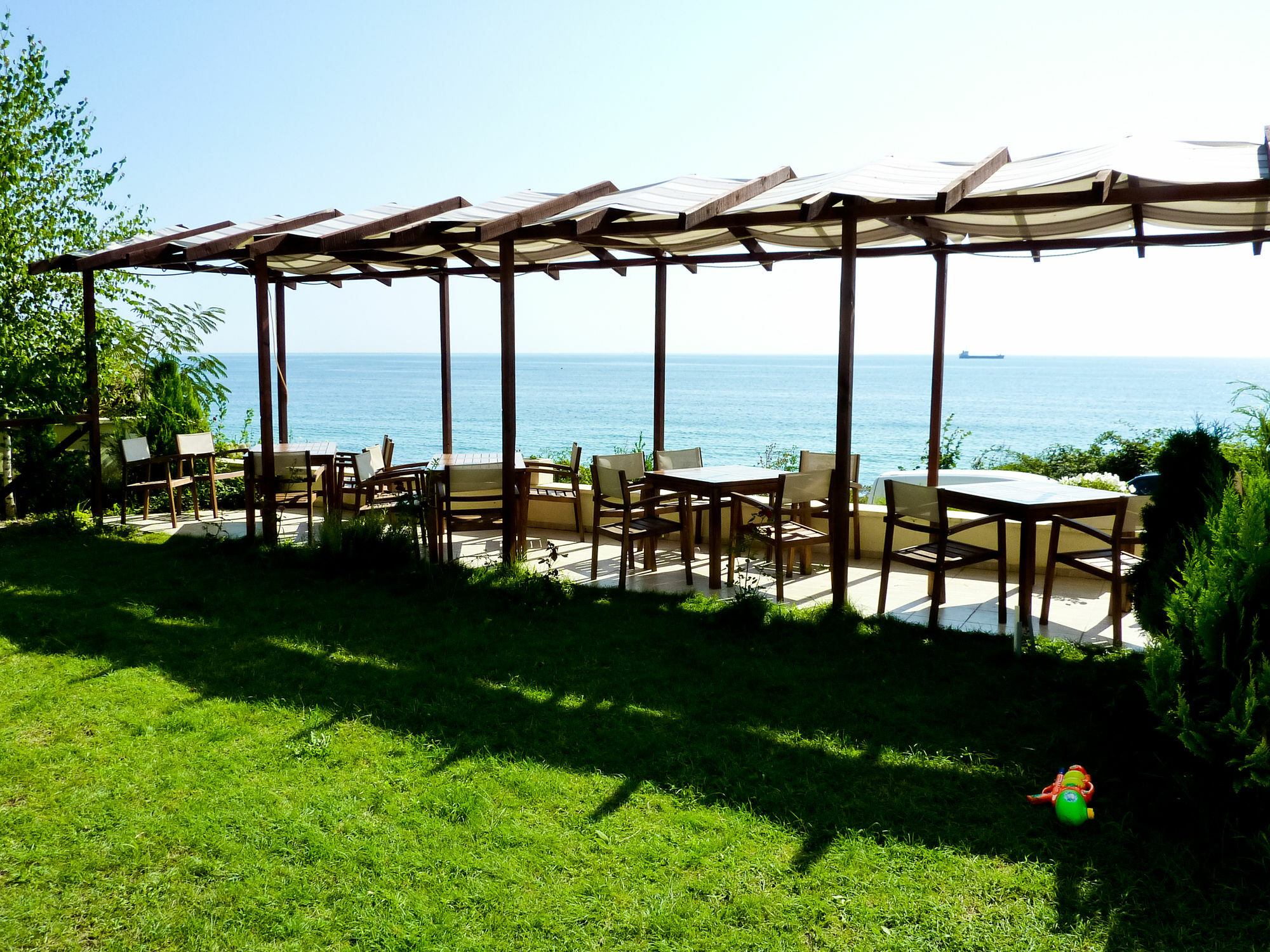 Family Hotel Albizia Beach Varna Exterior foto